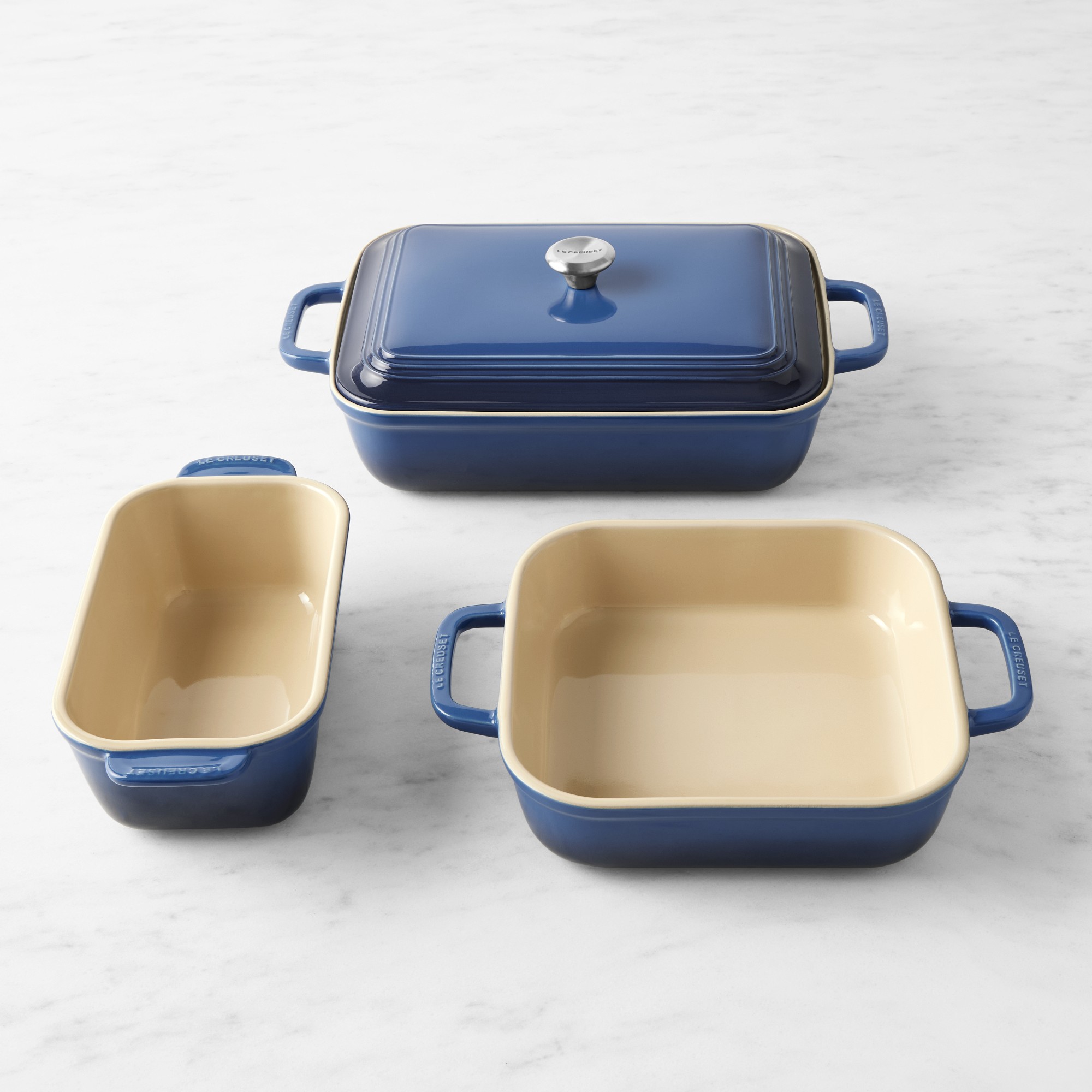 Le Creuset’s Stoneware Bakeware Set: The Bestselling Secret to Effortless Baking”